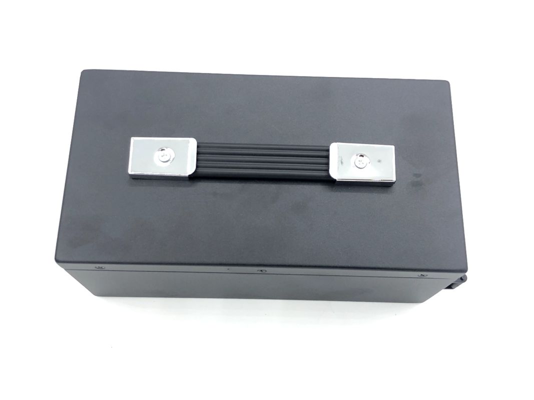 Batterie de vélo noire de type E 20A 48v 20ah Piles de batteries au lithium-ion