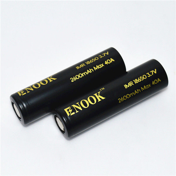 Une batterie à haute décharge 18650 globe