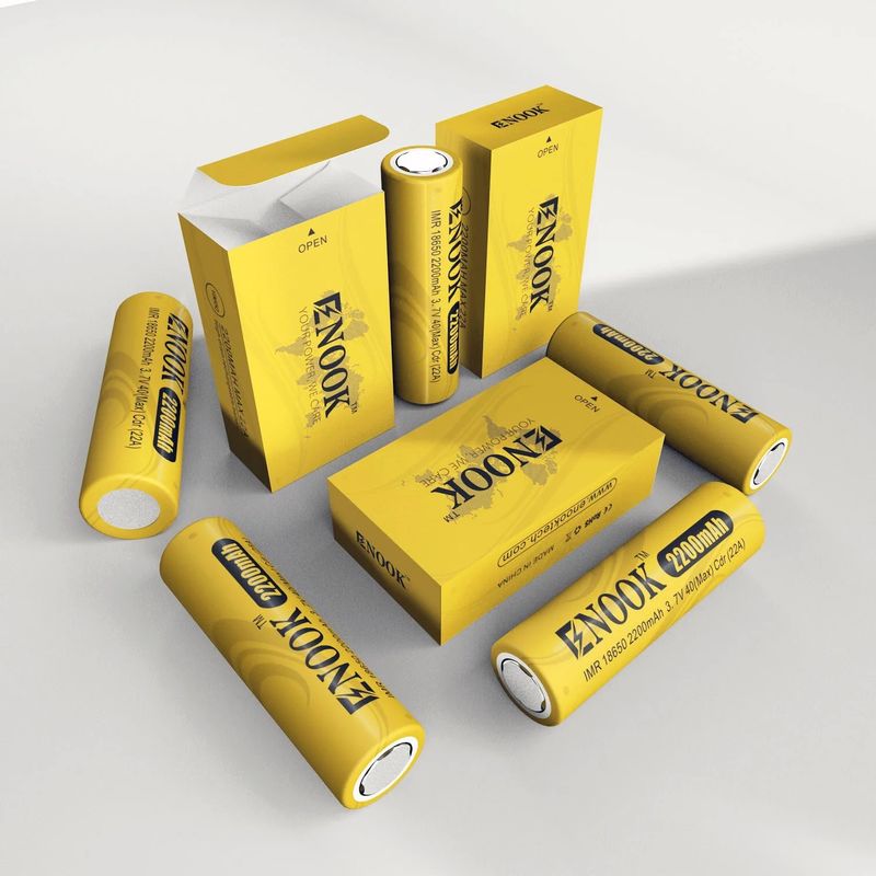 Doublepow Prix en gros 18650 3,7V 2200mah batterie rechargeable 40A 3,7V mod 18650 batterie jaune au lithium-ion
