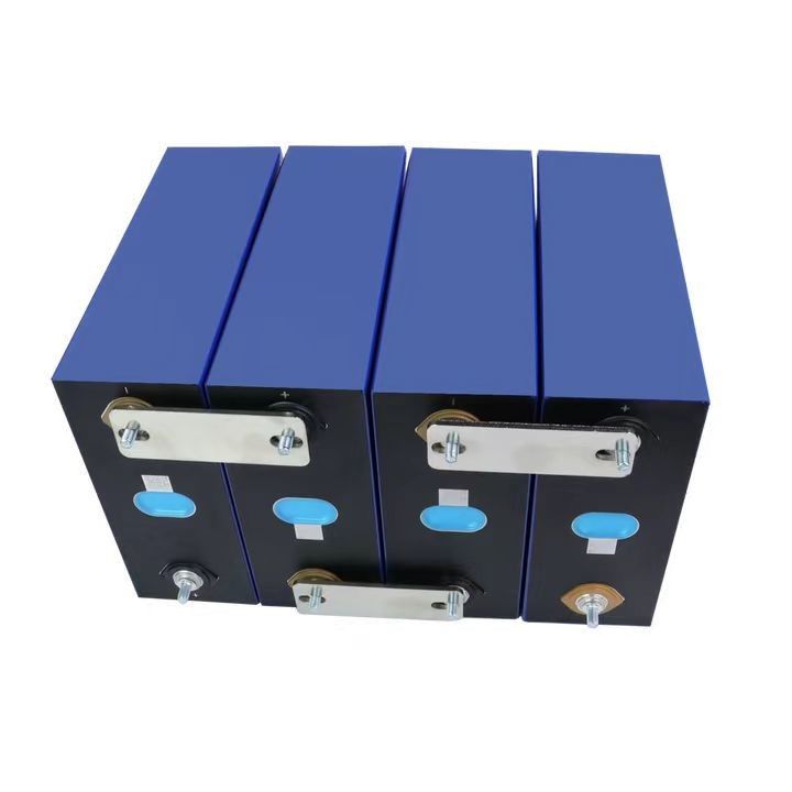 6 000 batteries au lithium-ion à cycle de vie profond 3,2 V 50h 100h 150h 200h 300h