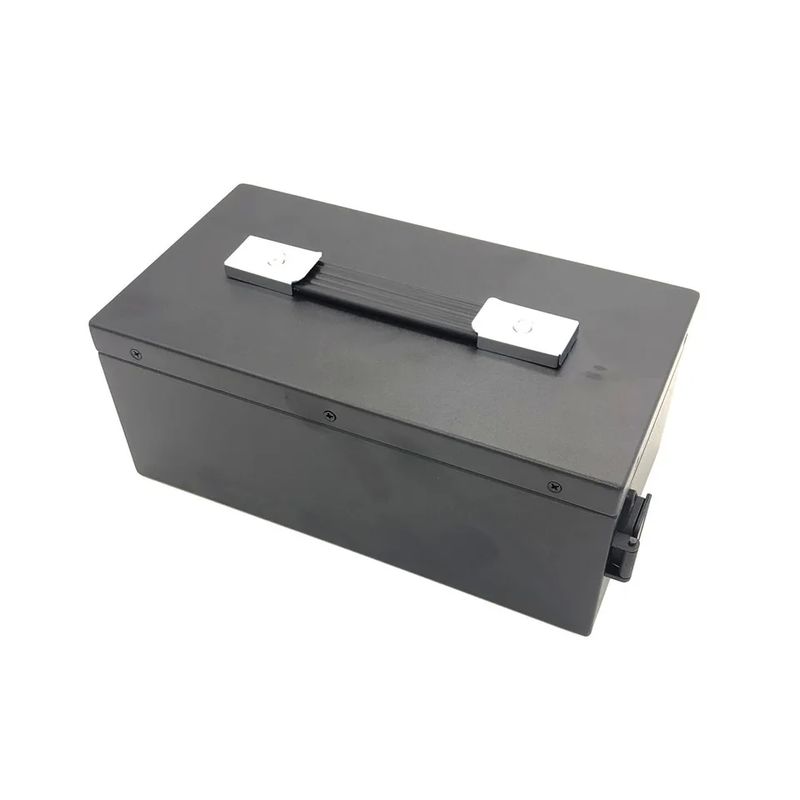 Batterie à longue durée de vie pour chariot de golf au lithium-ion de qualité A Cellules automatiques 51.2V 105AH
