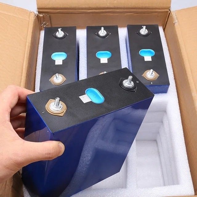 Système de stockage d'énergie solaire de 12V 24V 48V